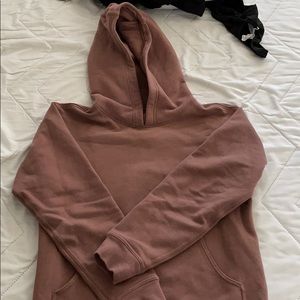 Lululemon sweatshirt